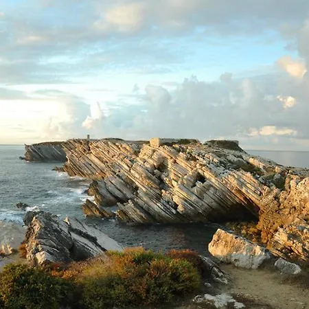 Casa Mares 2 *