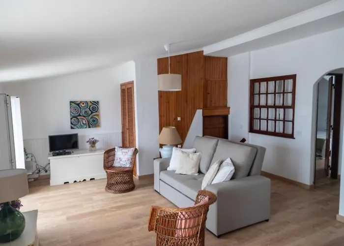 Casa Mares 2 מלון דירות בליאל